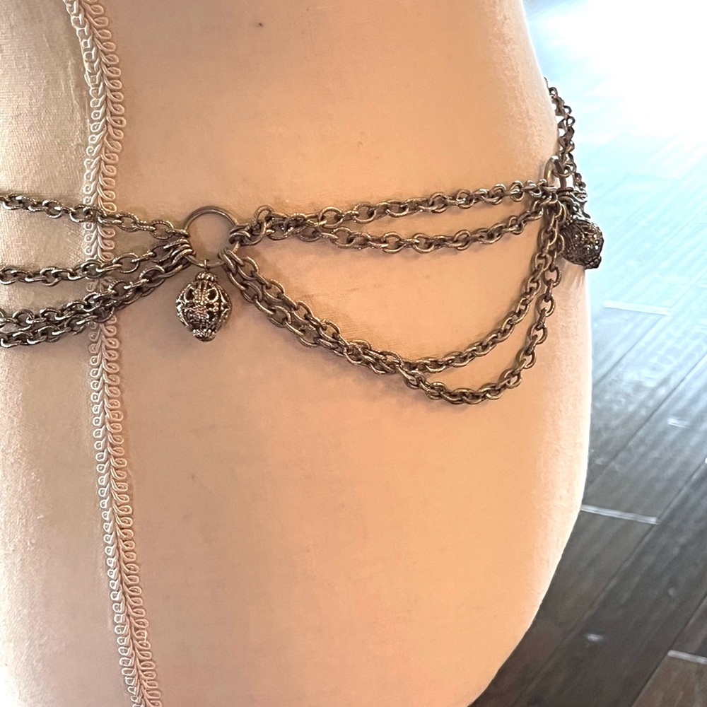 Vintage Silver Tone Scalloped Chain Link Filigree Belt Adjustable - Picture 7 of 14